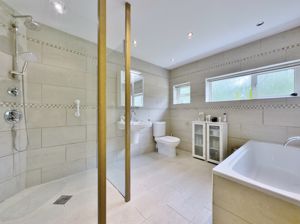 Photo 21- click for photo gallery